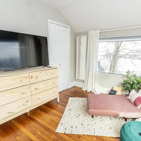 Cozy Riverfront Bungalow With Stunning Views Covington Extérieur photo