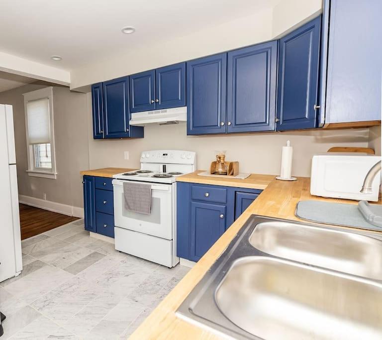 Cozy Riverfront With Stunning Views * Covington